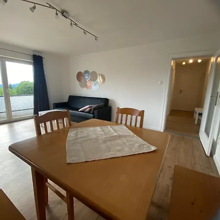 Monteurwohnung Naehe Spielplatz, 3 Schlafzimmer