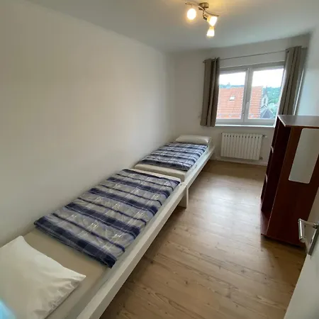 Apartament Monteurwohnung 3 Schlafzimmer, 6 Einzelbetten, Og, Zentral Freyung