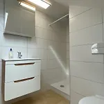Monteurwohnung 3 Schlafzimmer, 6 Einzelbetten, Og, Zentral Freyung